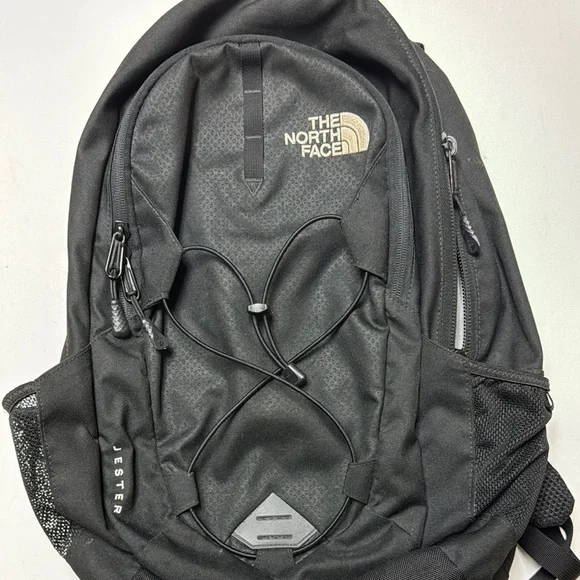 North Face Jester Unisex Nylon Backpack Black - Picture 4 of 8